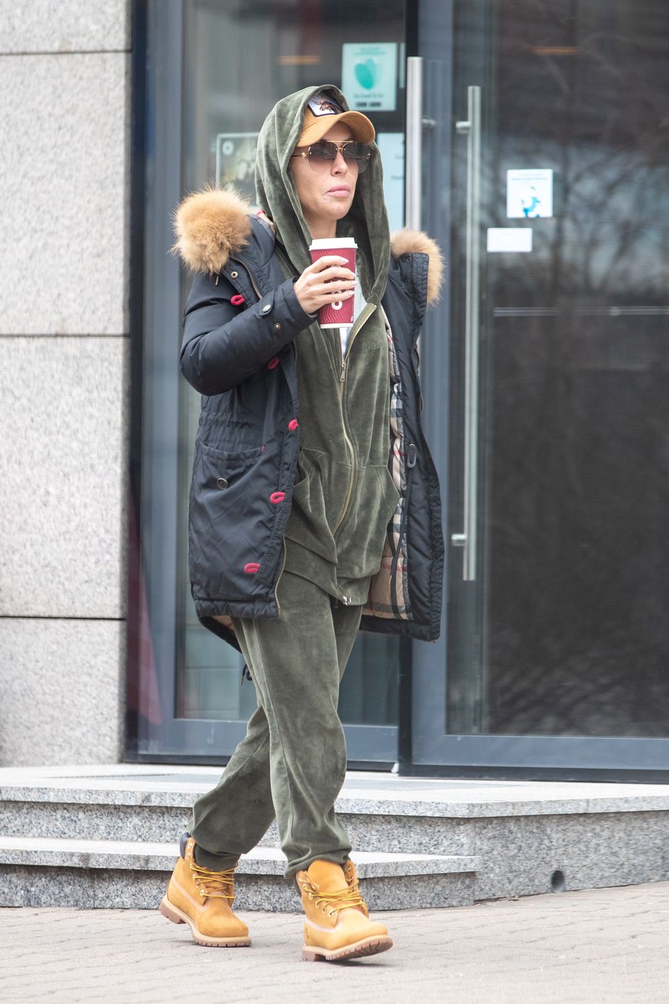 Blanka Lipińska  w"wymiętym" dresie