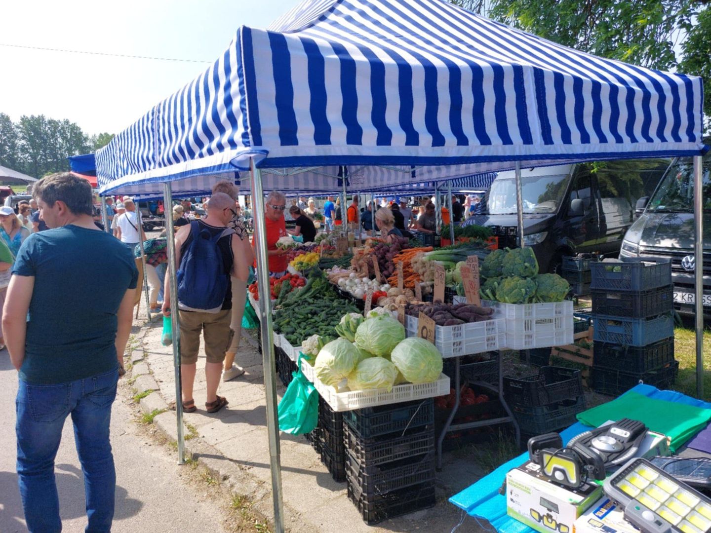 Niedzielna giełda w Koszalinie (22 czerwca)