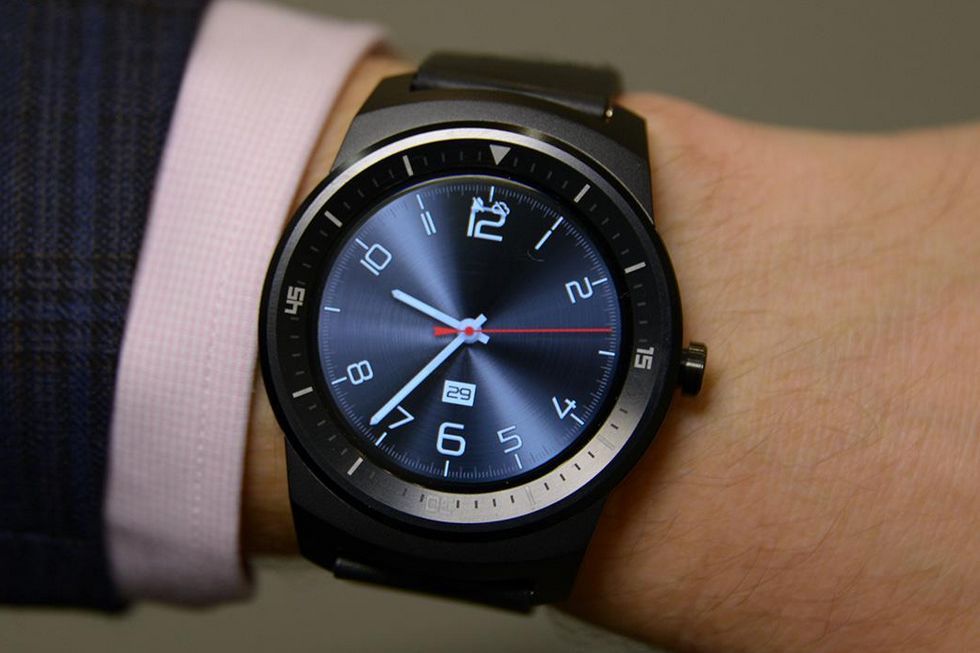 LG G Watch R już w Polsce. Udane połączenie technologii i designu 1