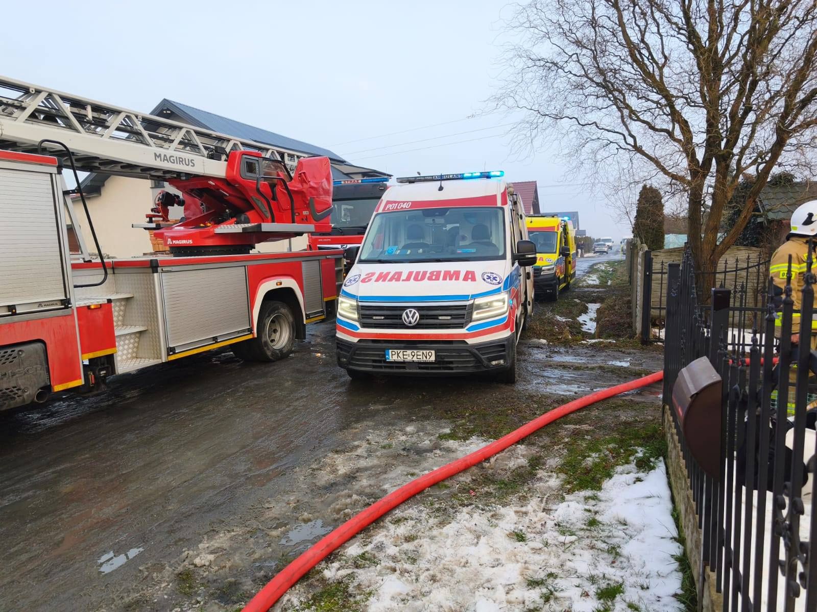 wiadomości,aktualności,WP Wiadomości Tragiczny pożar w Myjomicach. Zginął 11-letni chłopiec