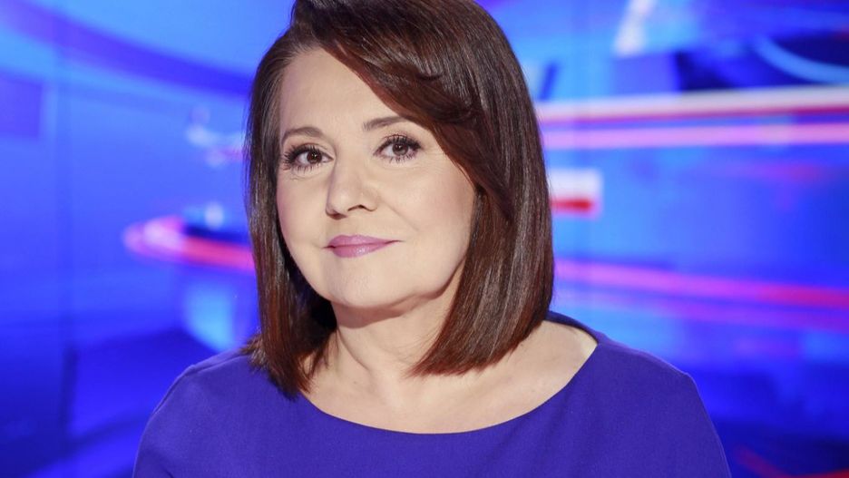 Danuta Holecka prowadzi "Wiadomości" TVP