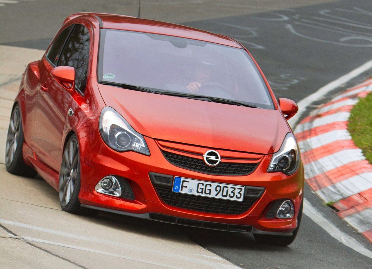 Hot hatch, czyli małe jest piękne i szybkie [galeria] 13