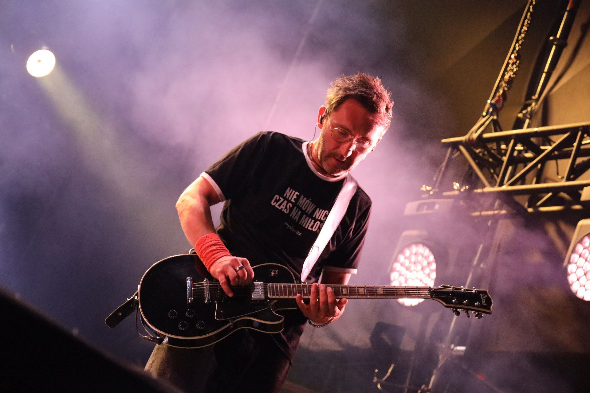 Koncert zespołu Myslovitz na Festiwalu w Jarocinie odbył się z okazji 25. rocznicy wydania kultowego albumu „Miłość w czasach popkultury”.