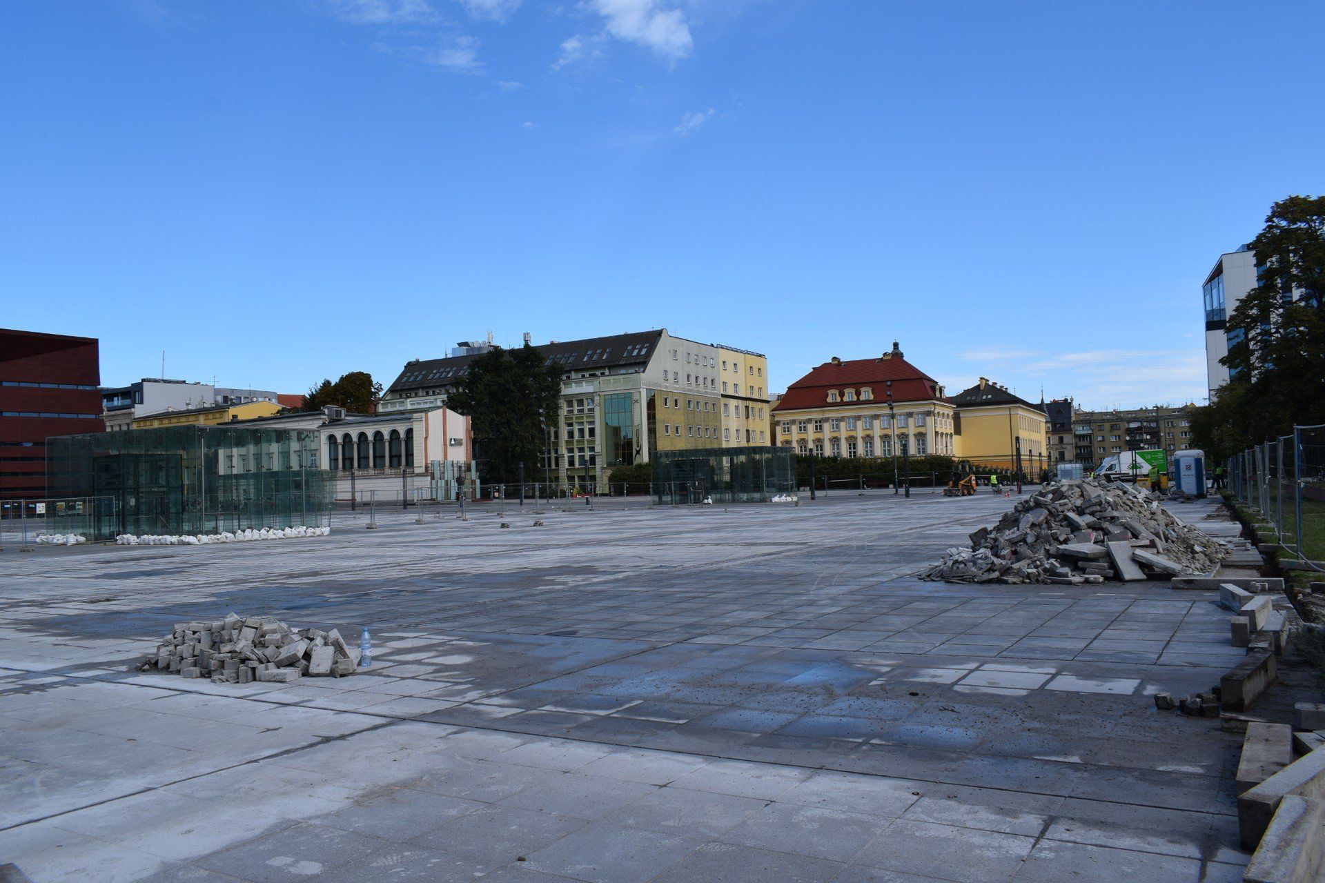 Plac Wolności w remoncie