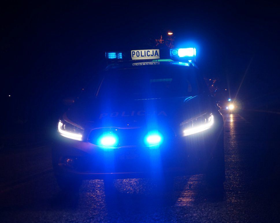 W centrum Częstochowy doszło do bójki. Jednej osobie założono "krawat" i wisiała w powietrzu