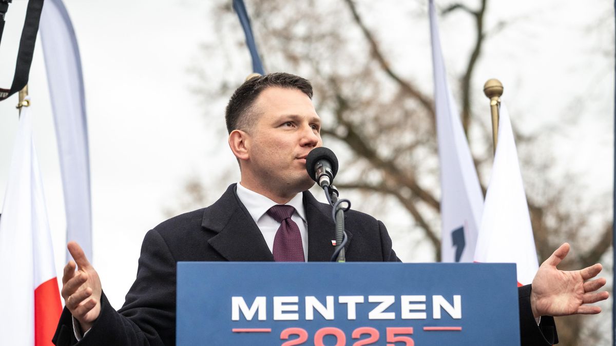 S�awomir Mentzen
Tuchola, 07.04.2025. Wybory Prezydenta RP 2025 - kampania. Goszcz�cy w Tucholi, 7 bm. kandydat Konfederacji w zbli�aj�cych si� wyborach na fotel prezydenta RP S�awomir Mentzen spotka� si�  z mieszka�cam miasta. (t�/dw) PAP/Tytus �mijewski
Tytus �mijewski
elekcji, elekta, g�ow� pa�stwa, kampania, kampania prezydencka 2025, kampania wyborcza, kandydat, kandydat na Prezydenta RP, kandyduje, konferencja, otwarte, polityk, polityka, prasowa, prezydencka, prezydenckie, S�awomir Mentzen, spotkanie, spotkanie wyborcze, sympatycy, tucholi, urz�d prezydenta, wiec, wiec wyborczy, wizyta krajowa, wizyta lokalna, wyborcy, wyborcza, wyborcze, wybory, wybory prezydenckie 2025, z mieszka�cami miasta