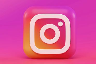 Instagram 