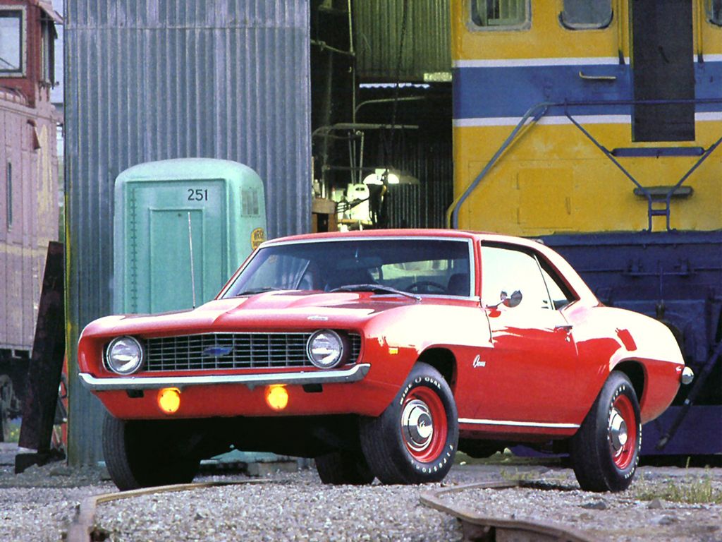 Ewolucja amerykańskiej legendy: Chevrolet Camaro 37