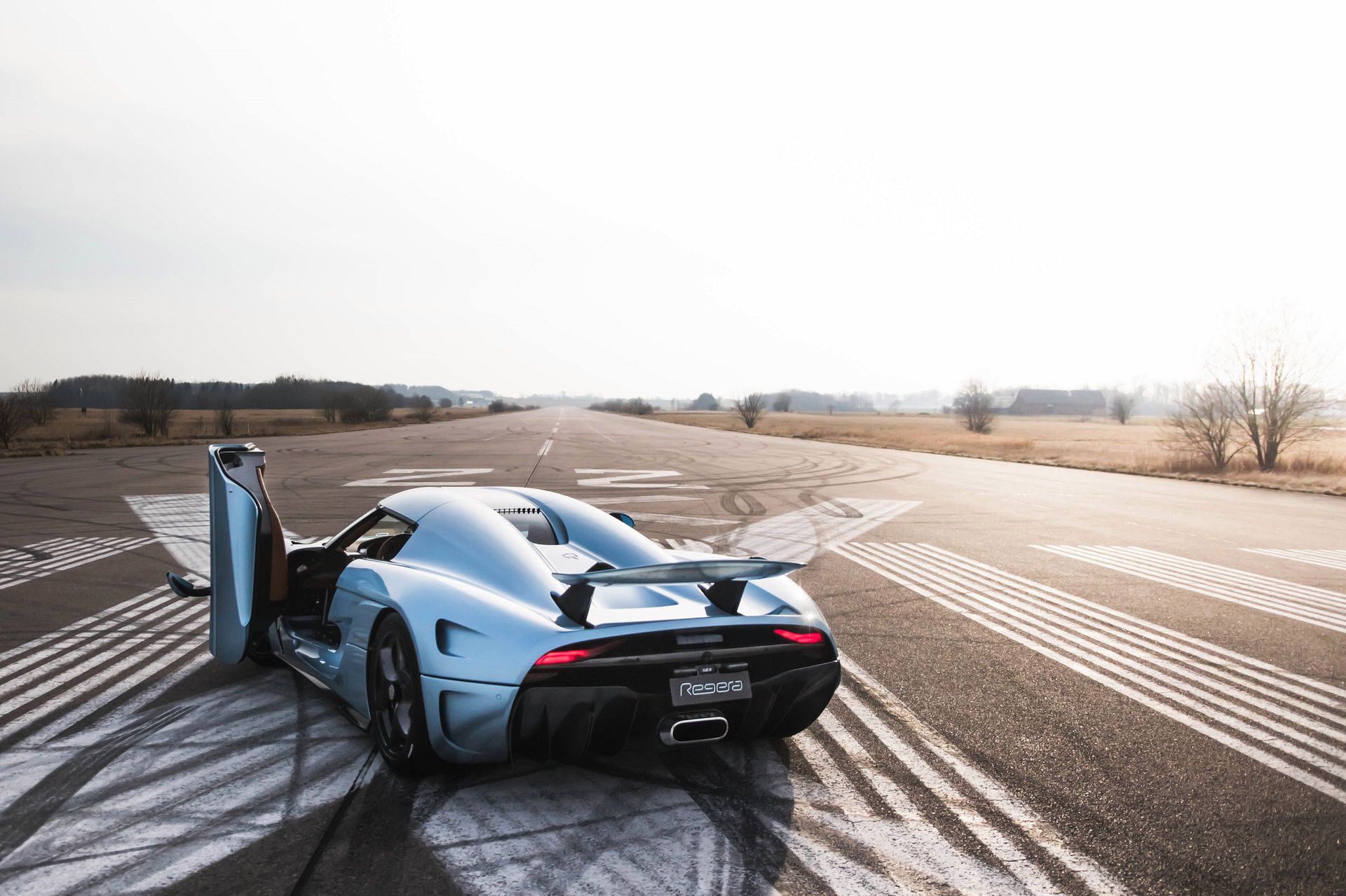 Koenigsegg Regera. Też hybryda, tylko o mocy 1500 KM (fot. Koenigsegg)