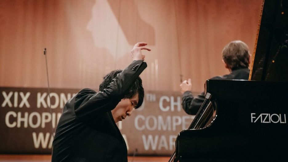 Eric Lu podczas finału XIX Konkursu Chopinowskiego © Wojciech Grzędziński