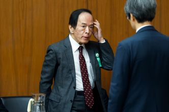 Trzecia gospodarka świata ratuje się przed stagnacją. Na szali miliardy