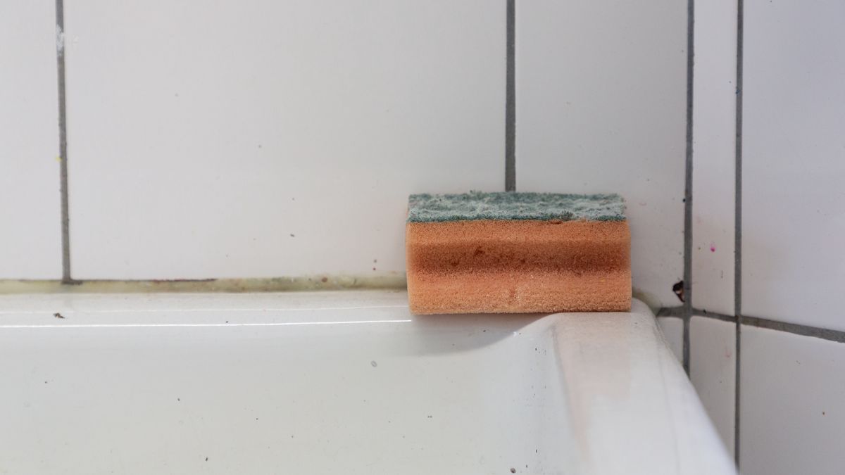 W jaki sposób wyczyścić zabrudzone fugi?