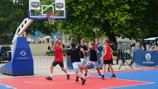 Poznań: Trwa Festiwal Koszykówki 3x3 "Basket na Wolności"