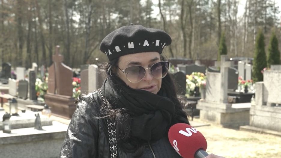 Ewa Krawczyk: "Mój mąż tam w górze płacze"