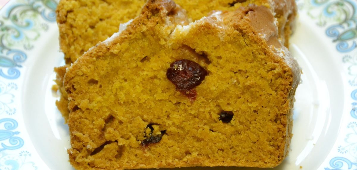 Korzenne ciasto dyniowe jest idealną propozycją na jesienne wieczory