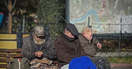 Mieli mieszkania na Krupówkach. Dziś nie mogą znaleźć pracy
