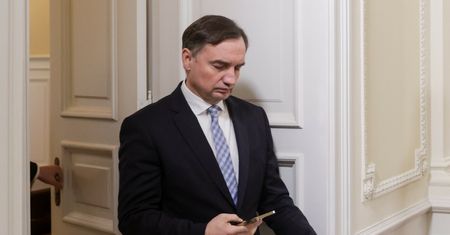 Postawią Ziobrę przed komisją? Ostrzegający głos Polaków