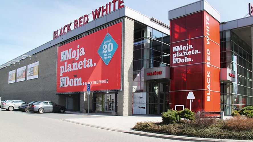 Zamość: Koniec produkcji w zakładzie Black Red White. Będą zwolnienia