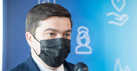 Koronawirus. Kiedy szczyt trzeciej fali? Rzecznik MZ nie ma dobrych wieści