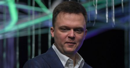 Szymon Hołownia wykorzystany przez oszustów: znany schemat, nowy "bohater"