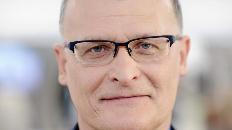 Dr Paweł Grzesiowski