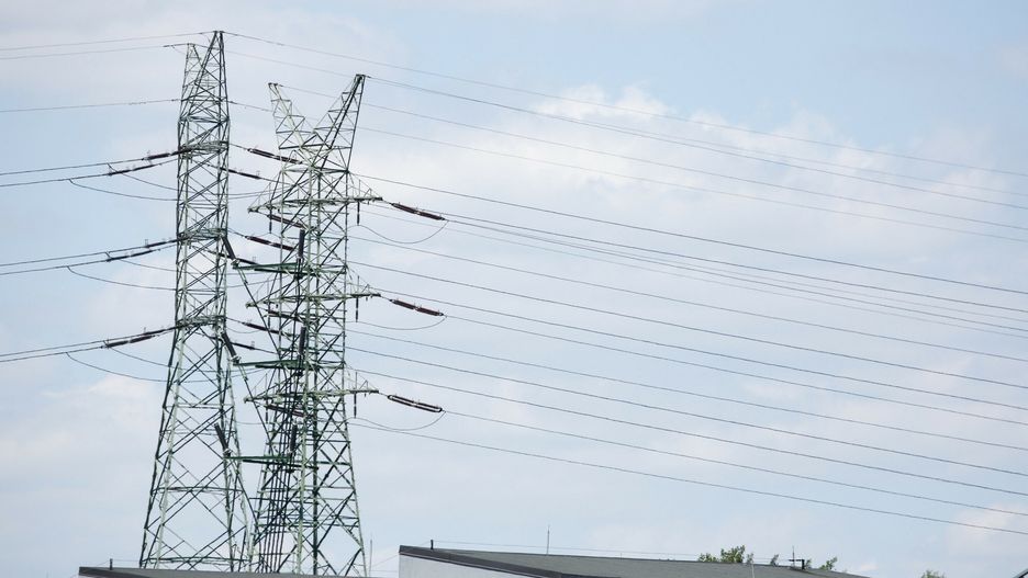 Kętrzyn. Nie żyje 18-latek, który chciał przeciąć kable energetyczne (zdjęcie ilustracyjne)