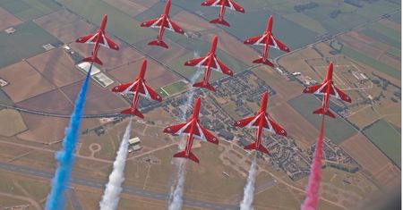 Podniebne ewolucje, czyli weekendowe pokazy Lotos Gdynia Aerobaltic Airshow