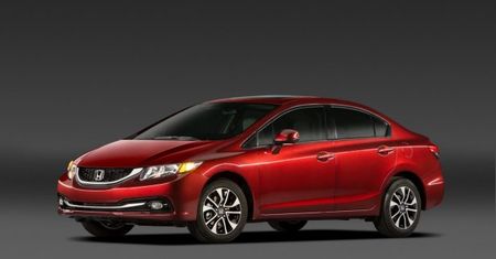 2013 Honda Civic – słuchając głosu ludu