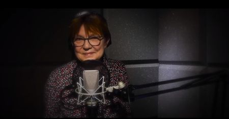 #Hot16Challenge2. Krystyna Czubówna odpowiedziała na nominację. Zobacz, jak rapuje