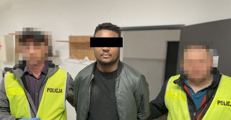26-latek w rękach policji. Młoda kobieta wyskoczyła z II piętra