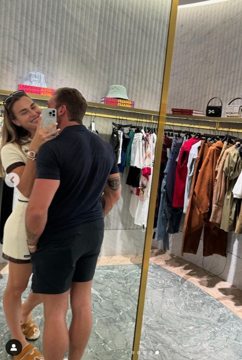 Aryna Sabalenka z partnerem 