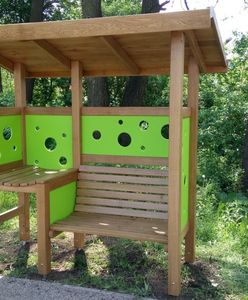 Warszawa dla kobiet. Kolejna dzielnica chce ławek dla karmiących mam