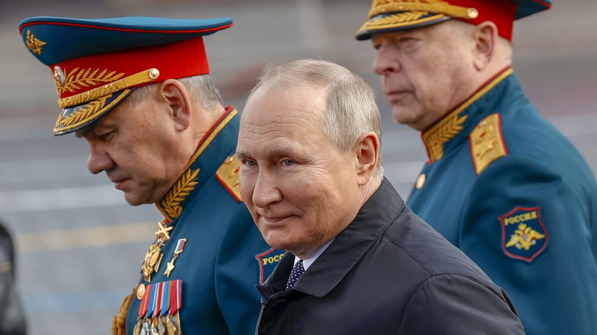 MOSCOW, RUSSIA - MAY 09: Russian President Vladimir Putin attends the military parade during 77th anniversary of the Victory Day in Red Square in Moscow, Russia on May 09, 2022. The Victory parade take place on the Red Square on 09 May to commemorate the victory of the Soviet Union's Red Army over Nazi-Germany in WWII. (Photo by Sefa Karacan/Anadolu Agency via Getty Images)