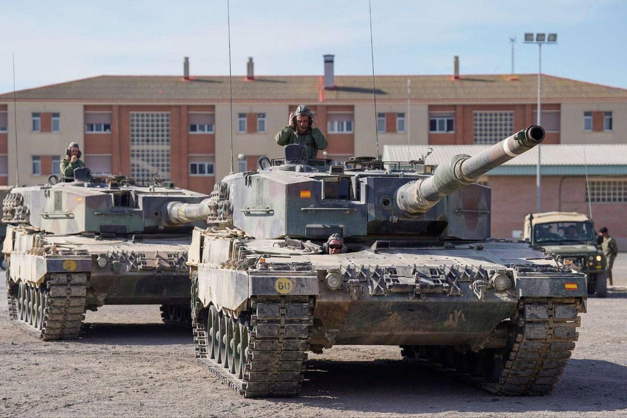 hiszpański Leopard 2A4