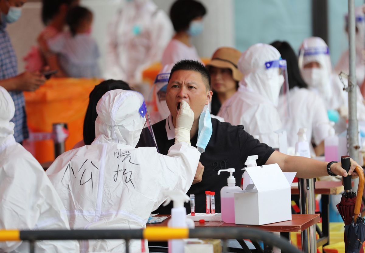 Blokada 5-milionowego Xiamen po lawinie zakażeń koronawirusem 