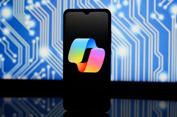 Copilot mniej widoczny. Microsoft zmniejsza rolę AI w Windowsie