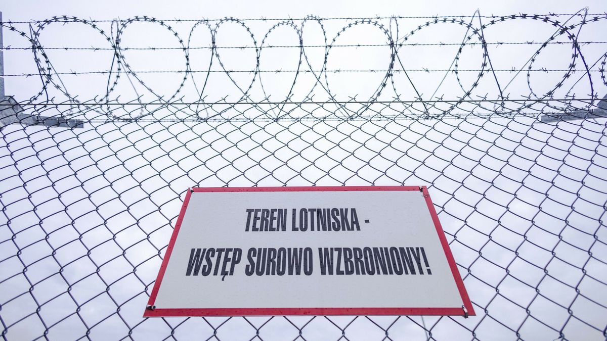 Lotnisko Warszawa-Radom świeci pustkami. Wkrótce zostanie z tylk