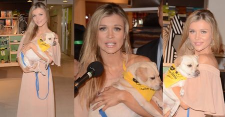 Joanna Krupa pozuje z psem na konferencji prasowej w Los Angeles (ZDJĘCIA)