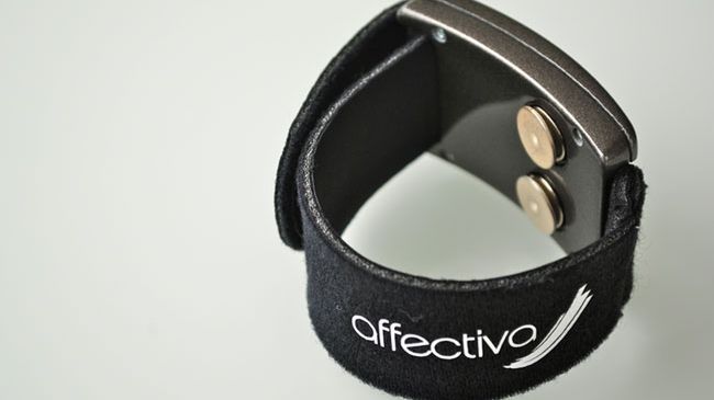 Q-Sensor - twittuj swoją depresję 1