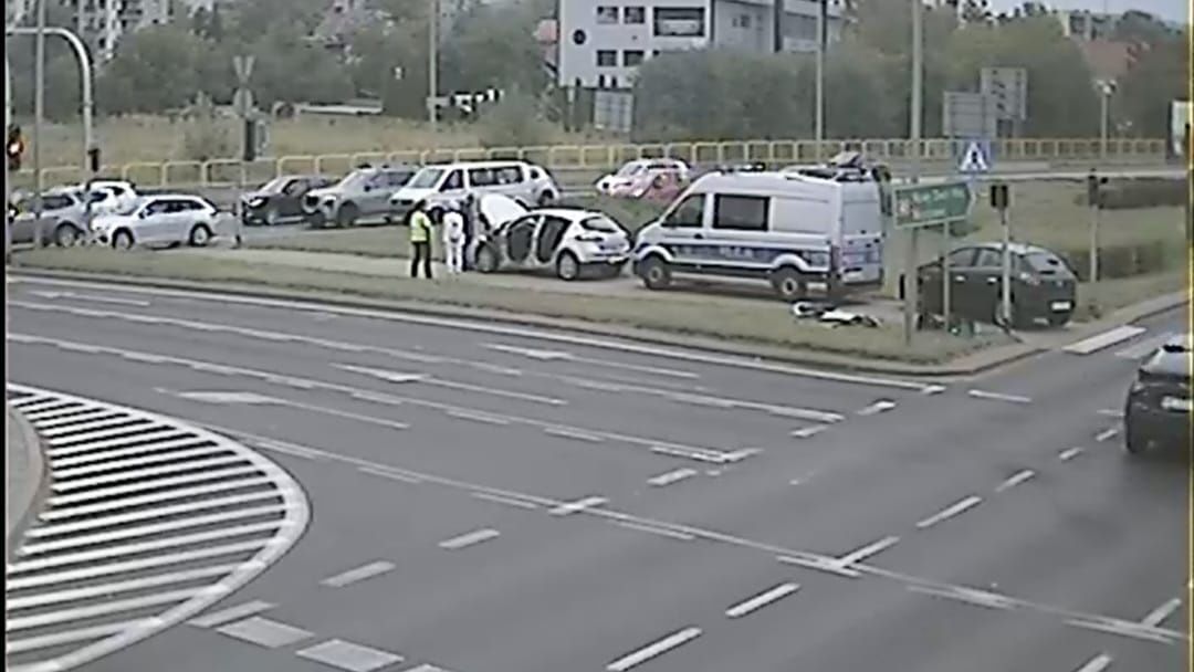 Zderzenie drogowe na Rondzie Wojska Polskiego w Płocku 