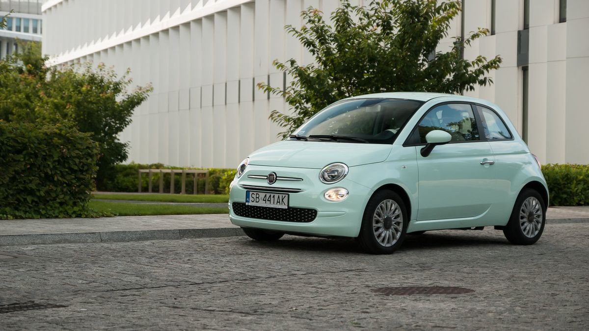 Fiat 500 z miękką hybrydą jest objęty rabatem w wysokości 5 tys. zł.