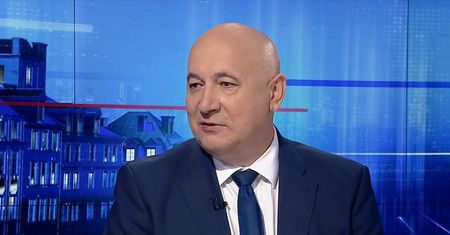 Nagle Brudziński zaczął machać rękami. W TVP wyłączyli mikrofon