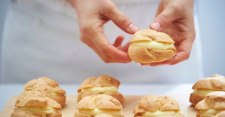 Ptysie na słono będą gwiazdą przyjęcia komunijnego. Nie zostanie po nich ani okruszek