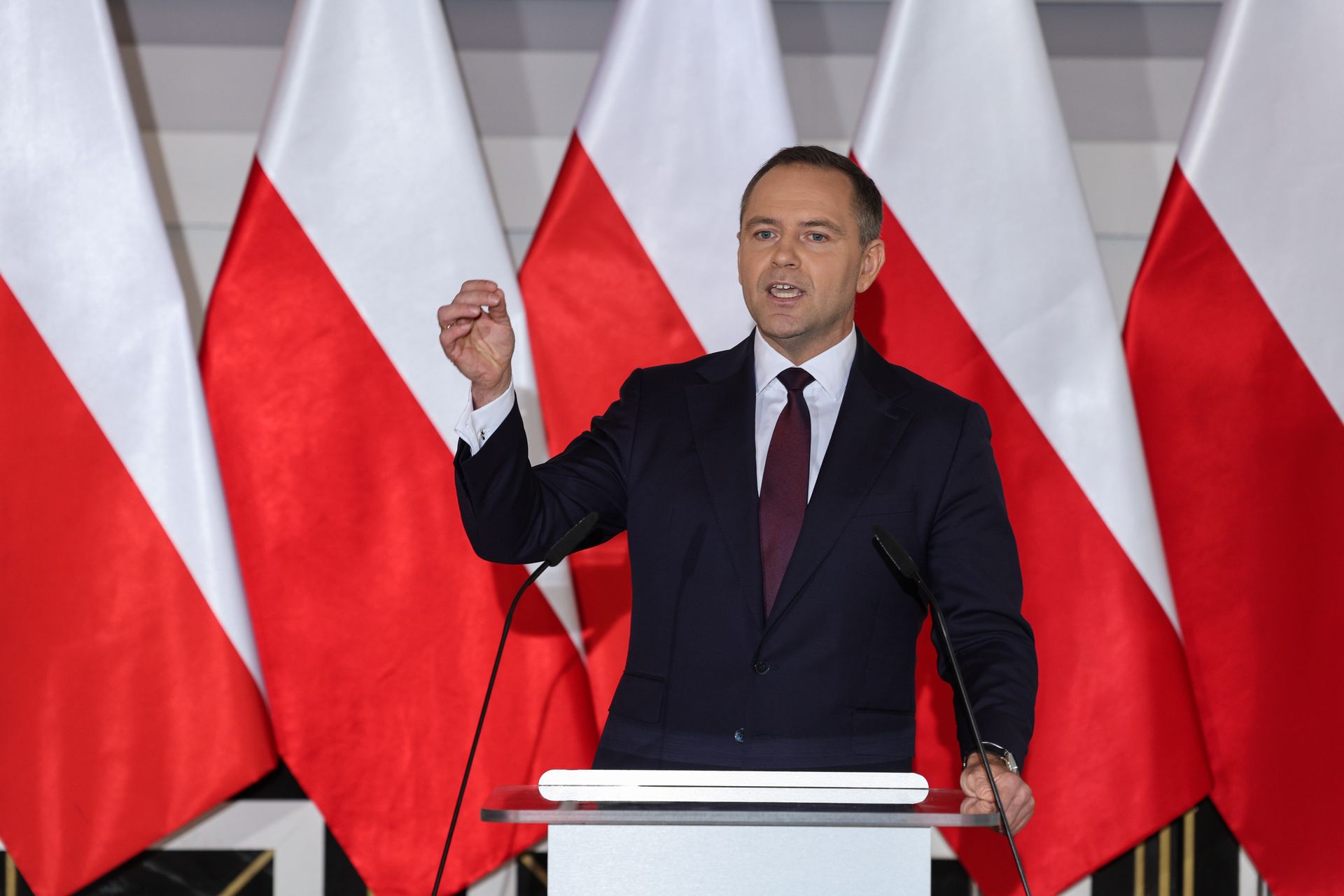 Afera z mieszkaniem Nawrockiego. Jest nowy sondaż