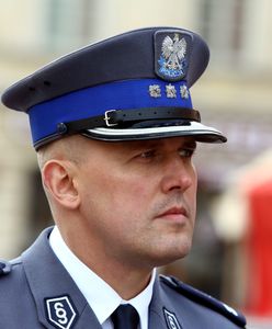 Zatrzymali telefon byłego szefa stołecznej policji. Później był transfer