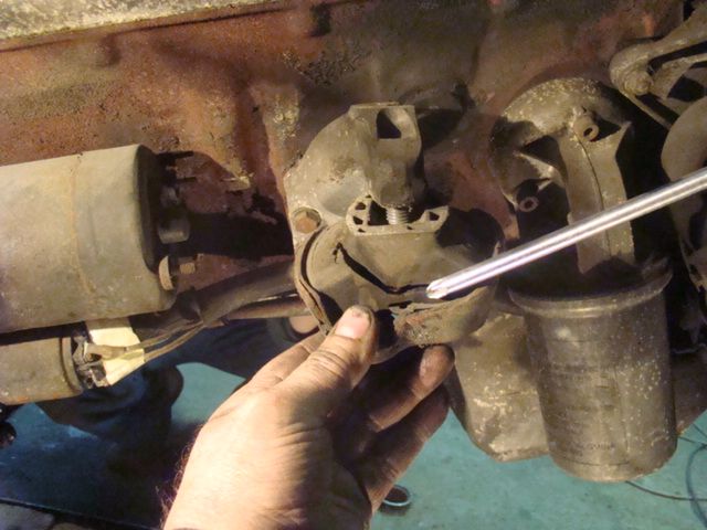 Mercedes 450 SL (R107) - wyjęcie silnika 8