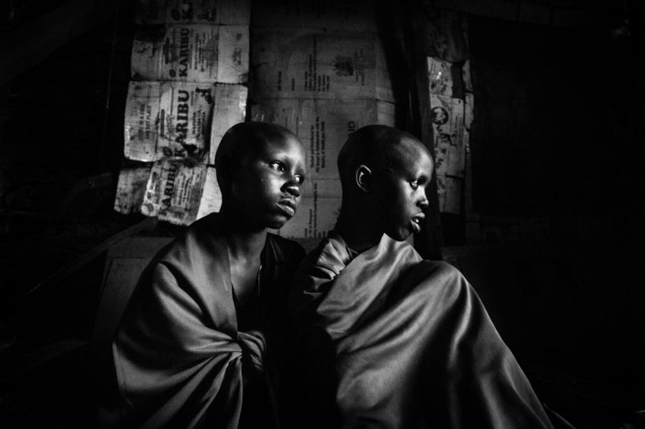 Nagrodę Visa d'or Daily Press 2014 zdobył duet Meeri Koutaniemi i Helsingin Sanomat dokumentujący obrzezanie kobiet w Kenii. Specyficzny jest wybór nagrodzonych prac podczas Festiwalu. Zdjęcia nie są zgłaszane przez samych autorów, a przez fotoedytorów spośród fotografii wykonanych w minionym roku.