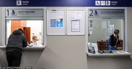 Dwie niedziele handlowe w 2018 r., od 2020 roku pełen zakaz. Sejmowa komisja przyjęła poprawki PiS