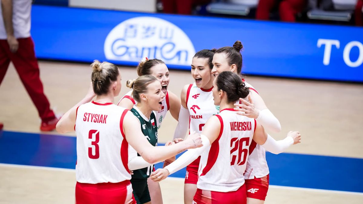 Materiały prasowe / VolleyballWorld / Na zdjęciu: reprezentacja Polski