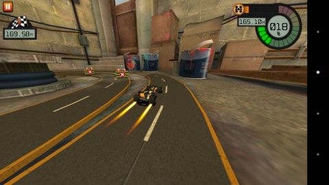 Weekendowy Zestaw Gier i Aplikacji: DrawTime, Mega Photo i LEGO Technic Race 32